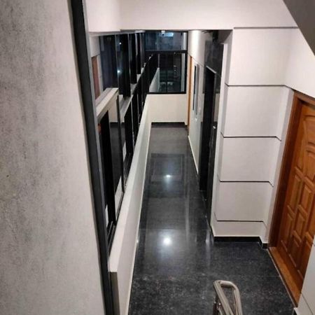 Golden Chariot 1Bhk Flat Manyata Tech Park Hotel Bengaluru Kültér fotó