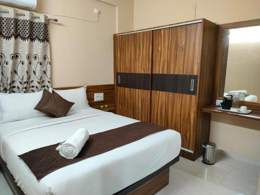 Golden Chariot 1Bhk Flat Manyata Tech Park Hotel Bengaluru Kültér fotó